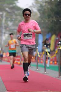 BIB: 42956
                            <button type="button" onclick="openModal(8097106)" class="btn btn-primary btn-sm float-right btn-popup" data-toggle="modal" data-target=".modal-high-quality">
                        <i class="fas fa-shopping-cart"></i> Add to Cart
                    </button>
                                            <button type="button" onclick="isThisMe(8097106, true)" class="btn btn-success btn-sm float-right btn-popup btn-isme hidden" data-toggle="tooltip" data-placement="bottom" title="นี่คือรูปของคุณใช่ไหม คลิกที่นี่เพื่อเอาเข้าอัลบั้ม">
                        <i class="fas fa-plus"></i> Add to album
                    </button>
                    <button type="button" onclick="isThisMe(8097106, false)" class="btn btn-warning btn-sm float-right btn-popup btn-isnotme hidden">
                        <i class="fas fa-ban"></i> Remove from album
                    </button>